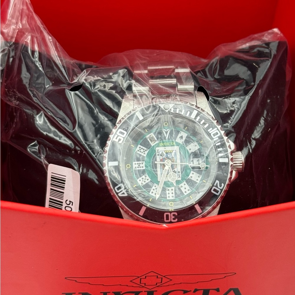 Invicta 50524 Pro Diver House of Cards Casino Dial Watch 40mm Steel NEW - Picture 6 of 10